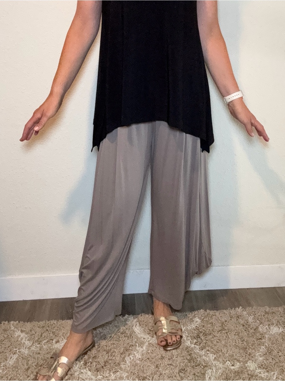 NWT Stella Carakasi Drapey Taupe Lagenlook Lantern Pants